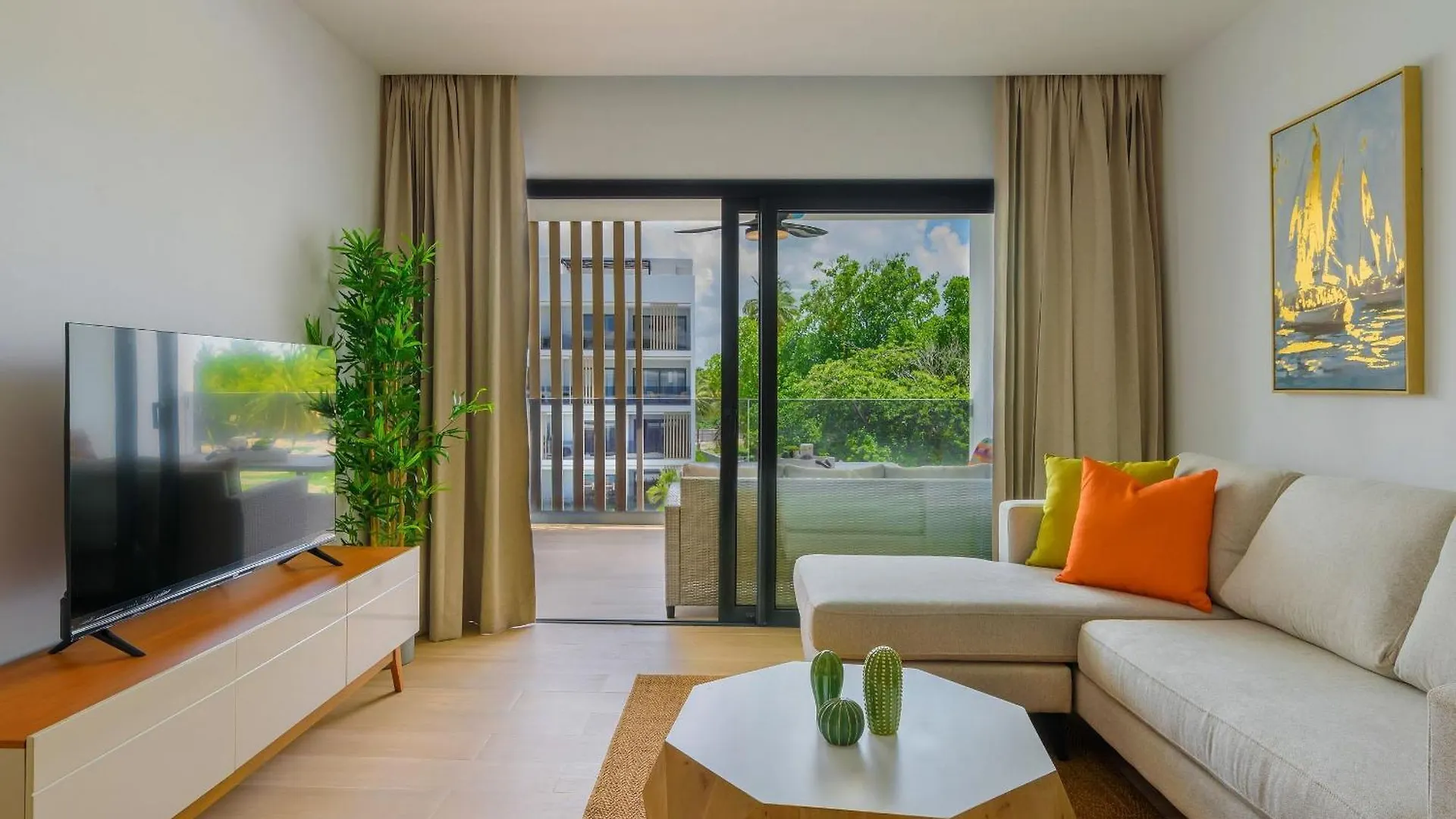 Beauty Condo Pool Views With Gym Close To The Beach Punta Cana